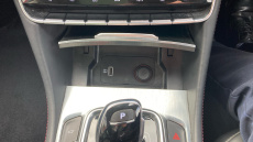 MG Hs 1.5 T-GDI Exclusive 5dr DCT Petrol Hatchback